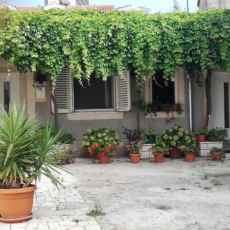Studio Apartman Lenka Split Exterior photo