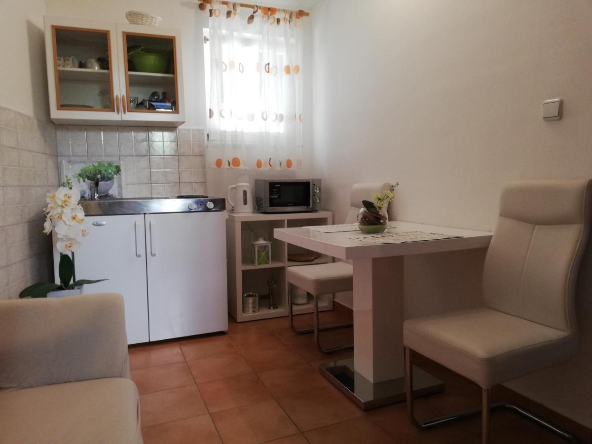 Studio Apartman Lenka Split Exterior photo