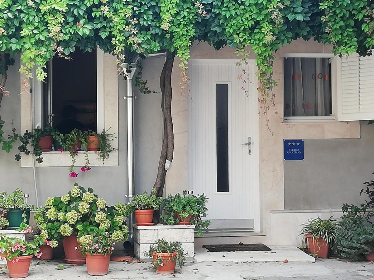 Studio Apartman Lenka Split Exterior photo